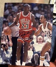Michael Jordan signed photograph picture