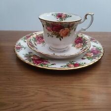 Vintage Royal Albert Old Country Roses Trio Dessert Set 1962 England picture