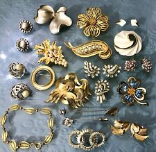 TRIFARI Vintage Costume Jewelry Lot Brooches Earrings Bracelet +1 Torino picture