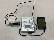 Vintage AIWA Portable MiniDisc MD Player Recorder AM-F70 w/ Controller+AA Pack picture