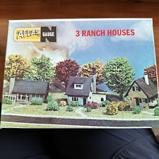 NIB Atlas N Gauge 3 Ranch Houses No. 2855-200 Made in W. Germany picture