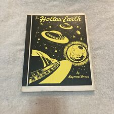 Vintage THE HOLLOW EARTH by Raymond Bernard - 1964 - VG Condition picture