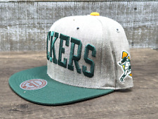 VTG Mitchell & Ness Green Bay Packers Retro Logo Design Adjustable Hat picture