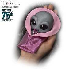 Ashton Drake Miniature ZOE Alien Out-of-This-World Silicone Baby Doll 4
