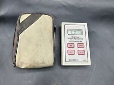 VWR model 61220-601 Traceable Digital Thermometer Missing Probe picture