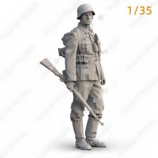 1/35 Resin figure model kit WWII german soldier infantry Unassembled Unpainted picture