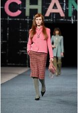 NWT CHANEL F/W 2023 Runway Tweed Pink / Beige Skirt 40 $3000 picture