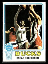 1973-74 Topps #70 Oscar Robertson Bucks - EX/NM picture