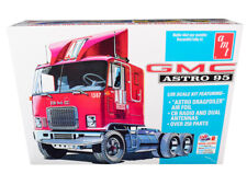 AMT AMT1140 Skill 3 Model Kit GMC Astro 95 Truck Tractor 1/25 Scale Model picture
