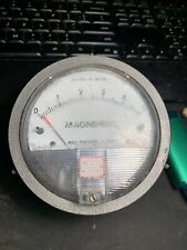 2005c DWYER Instruments MAGNEHELIC differential pressure gauge picture