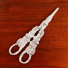 AMERICAN SOLID STERLING SILVER GRAPE SHEARS SUPERB FLORAL GRAPE VINE & ACANTHUS picture