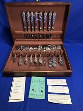 Oneida 1881 Rogers Silverplate Silverware 1967 Baroque Rose 71 Pcs w/ Wood Box picture