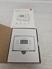 Honeywell 5-2 Day Programmable Thermostat (RTH2300B1038) picture