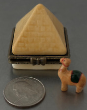VNTG Hinged Trinket Box PYRAMID with mini Camel Trinket Charm inside picture