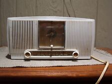 Vintage 1950's White  plastic GE General Electric Tube AM Clock Radio picture