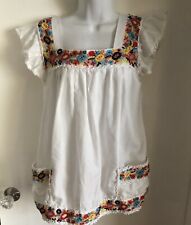 Vtg Mexican Embroidered Top Blouse POCKETS Lace Hippie Bohemian Artsy M Summer picture