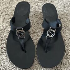 AUTHENTIC GUCCI GG LOGO - BLACK THONG SANDALS - KITTEN HEELS Size 10B picture