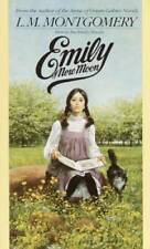 Emily of New Moon (The Emily Books, Book 1) - Mass Market Paperback - GOOD picture