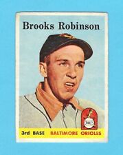 1958 Topps Orioles HOF Third Baseman Brooks Robinson #307 Baseball Card picture