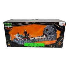 🚨 LEMAX Spooky Town Heads Will Roll Monster Bowling Alley Lighted 94970 Retired picture