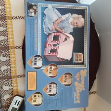 Vintage Dura Craft SW125 The Sweet Heart Tudor Style Doll House Kit New picture