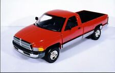 1:18 Ertl Dodge Ram '95 2500 SLT V-10 blk/silv or flame red/silv picture