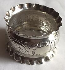 English Pie Crust Edge Embossed sterling silver Napkin Ring Serviette Holder picture
