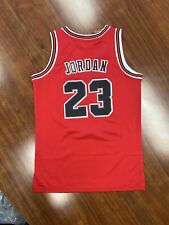 Michael JORDAN Chicago Bulls Jersey Red Youth Medium 10/12 1997-98 EDITION picture
