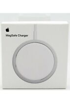 Apple MagSafe Wireless Charger with Fast Charging Capability, iPhone AirPods picture