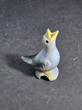 Pie bird 1940s/50s ceramic blue tone small flake on underside of tail great piec picture