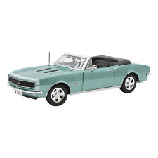 Maisto Special Edition 1:18 Diecast 1967 Chevrolet Camaro SS 396 in Turquoise picture