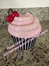 Kate Spade Cupcake Bag New With Defects (read Description) picture