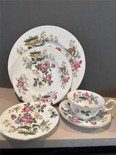 Charnwood by Wedgewood 5 pc Bone China Place Setting Made in England picture