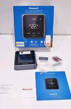 Honeywell Home Lyric T5 Wi-Fi Smart Thermostat RCHT8610WF2014 - Open Box  picture