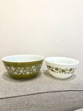 PYREX Set 403 402 Spring Blossom Green Crazy Daisy Nesting Mixing Bowls Vintage picture