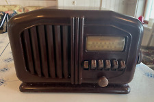 Vintage 1946 Truetone  D2615 Western Auto Radio picture