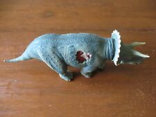 Vintage 1993 Kenner Jurassic Park Triceratops JP08 Battle Wound Dinosaur Figure picture