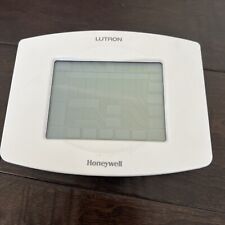 Honeywell Vision PRO 8000 Touchscreen Programmable Thermostat (TH8320U1008) picture