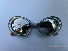 Vintage 1960-70's Made in Japan Black Sunglasses with Green Glass Lenses (READ) picture