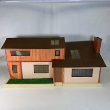 Vtg Tomy Smaller Homes & Garden Dollhouse Lundby Style No Furniture-As Is picture