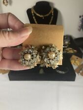 Vintage Mid 60’s Mid-Century Gold Plated Faux Pearl Rhinestone Clip On Earrings picture
