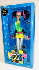 Aria Electro Pop - 2009 Dynamite Girls - Integrity Toys - Brand New picture