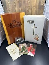Vintage 1976 Holy Bible Memorial Edition New American Leather Illustrated w/Box picture