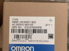 New In Box Omron R88M-1M10030T-BS2 Servo Motor R88M1M10030TBS2 picture