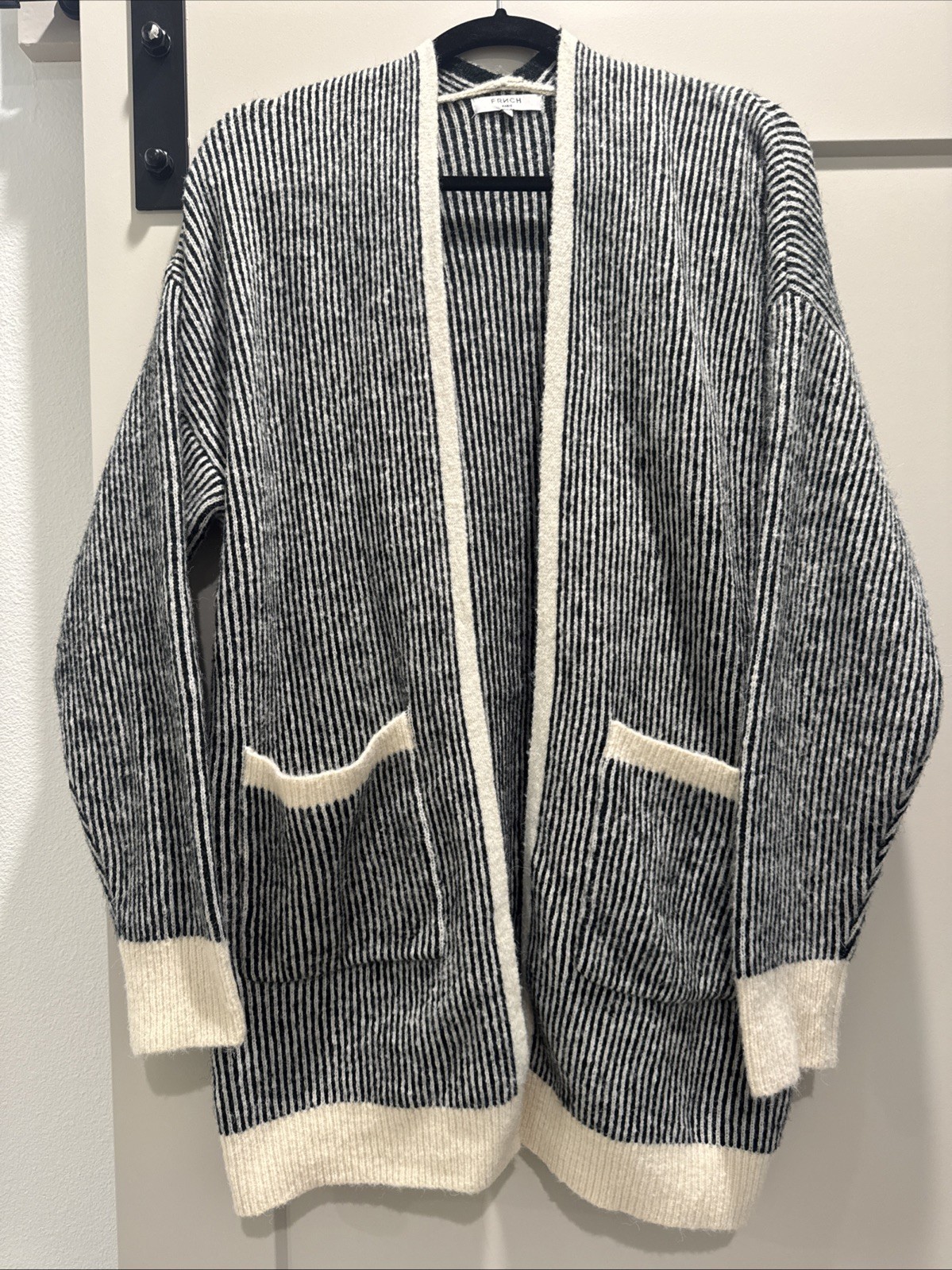 FRNCH Paris Women’s Micro Stripe Long Cream/black Cardigan, So Cozy Size M/L FRNCH Paris Women’s Micro Stripe Long Cream/black Cardigan, So Cozy Size M/L