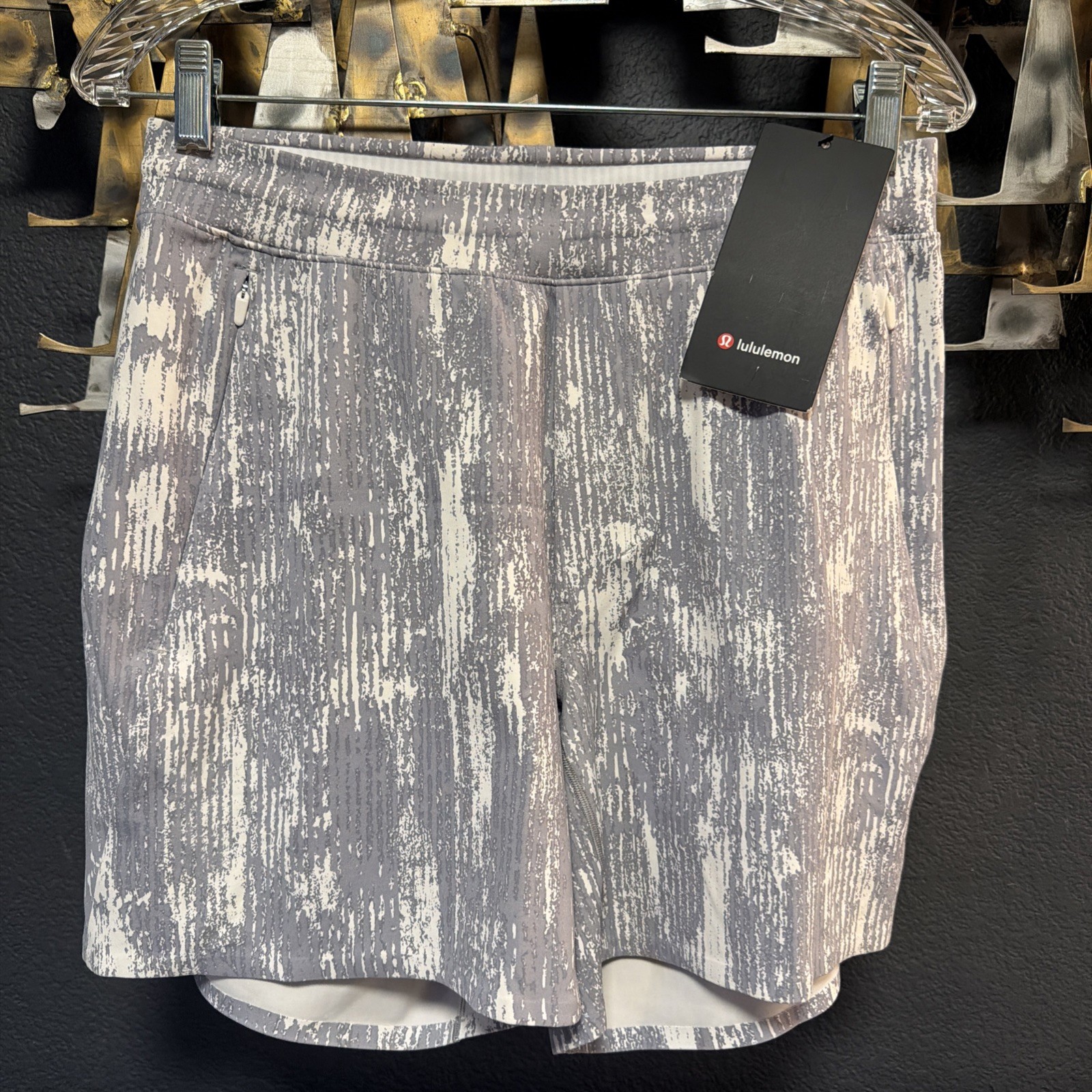 Lululemon Balancer Short 6\ Lululemon Balancer Short 6\