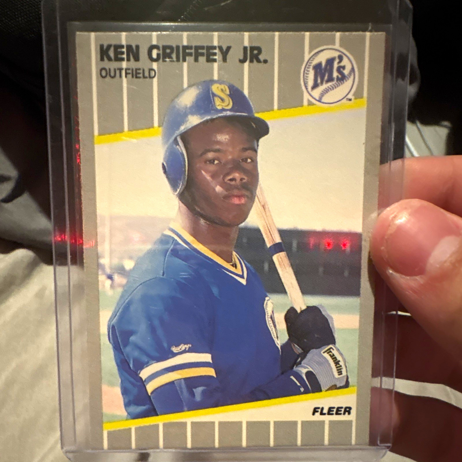 Fleer 1989 Fleer Ken Griffey Jr. RC Rookie Base #548 Seattle Mariners Fleer 1989 Fleer Ken Griffey Jr. RC Rookie Base #548 Seattle Mariners