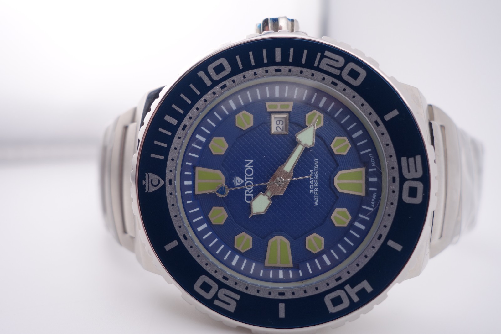 Croton “AQUAMATIC” 30-ATM Extreme Quartz Diver’s Watch … Blue Dial. CA301209 Croton “AQUAMATIC” 30-ATM Extreme Quartz Diver’s Watch … Blue Dial. CA301209