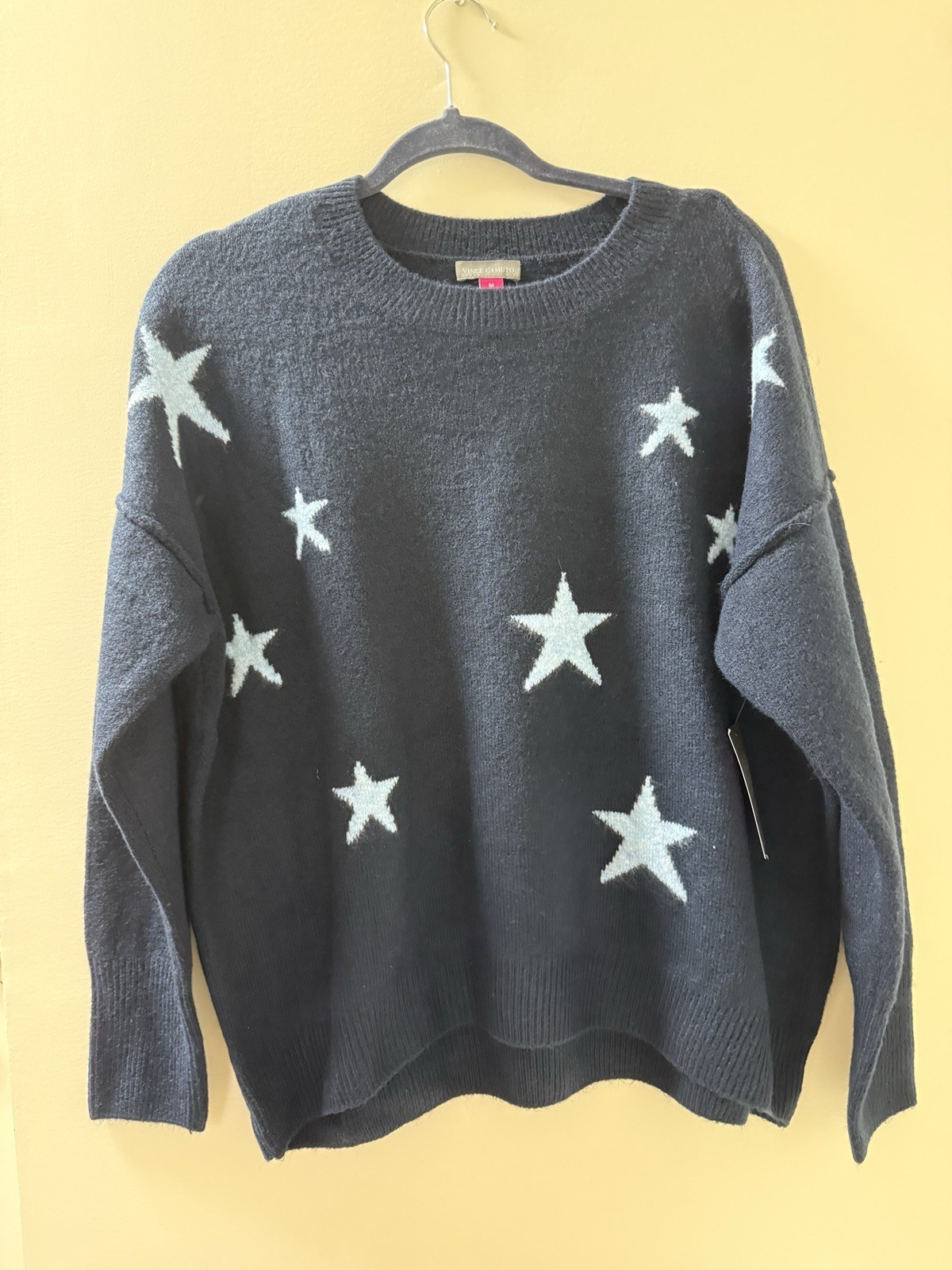 Vince Camuto Star Motif Crewneck Sweater Navy Size M. NWT