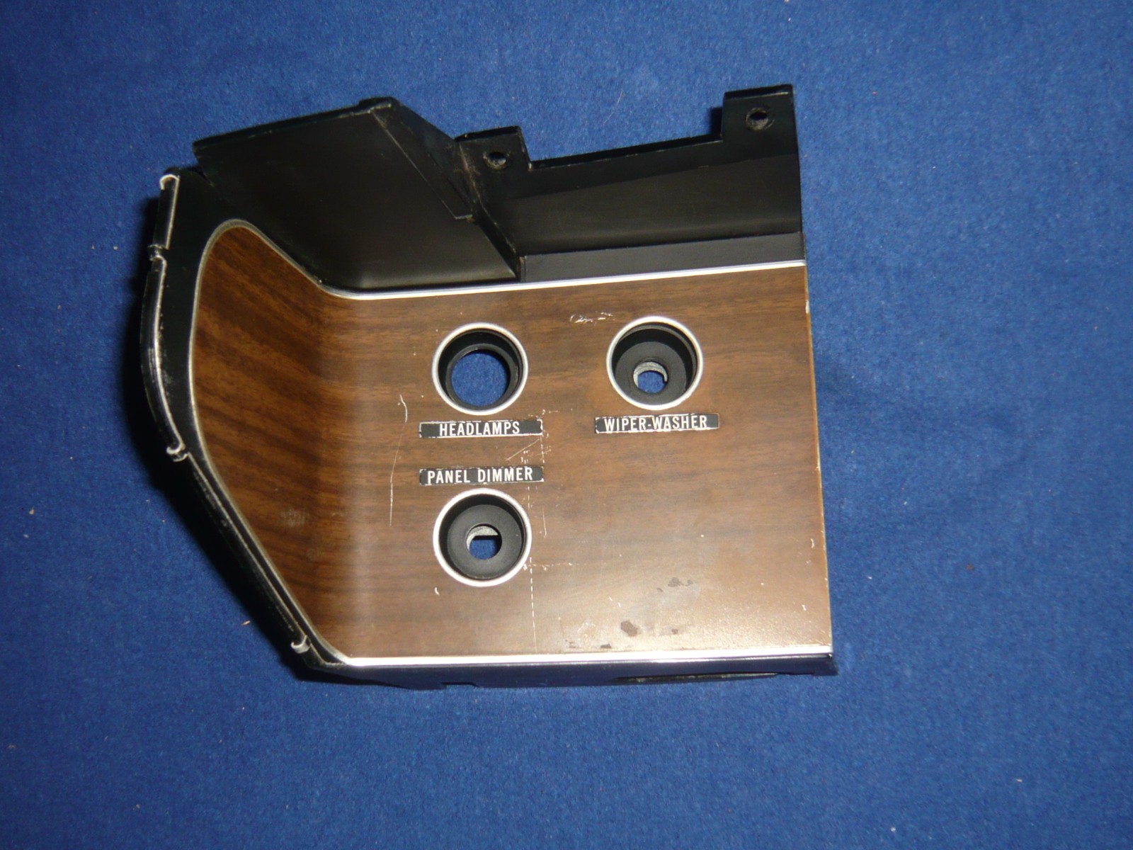 1970-1974 Dodge Challenger Plymouth Barracuda Cuda Rallye Dash Switch Panel OEM 1970-1974 Dodge Challenger Plymouth Barracuda Cuda Rallye Dash Switch Panel OEM